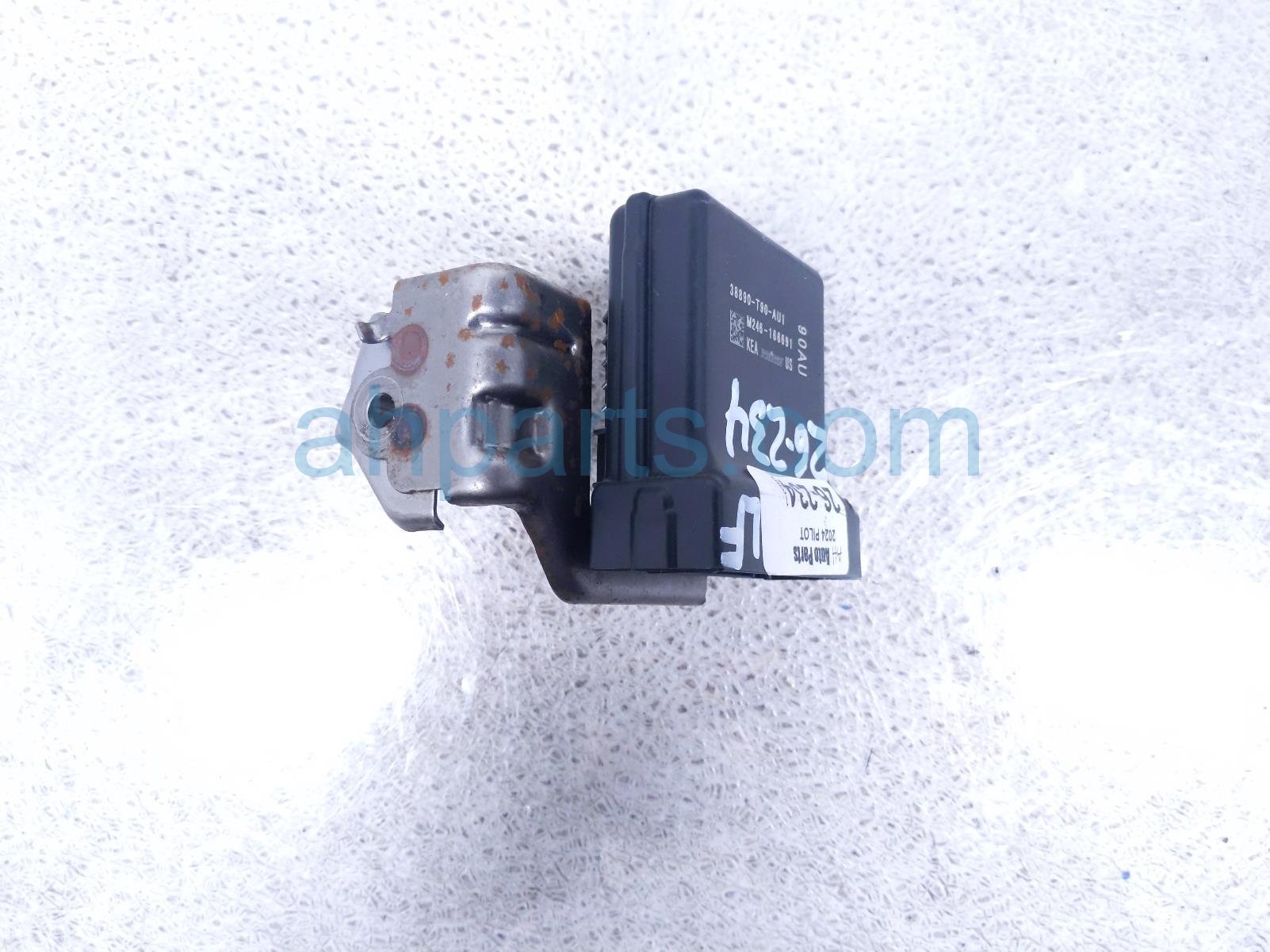 2024 Honda Pilot Can Gateway Control Module 38890 T90 AU1 Replacement 2024 Honda Pilot Can Gateway Control Module 38890 T90 AU1 Replacement thumbnail
