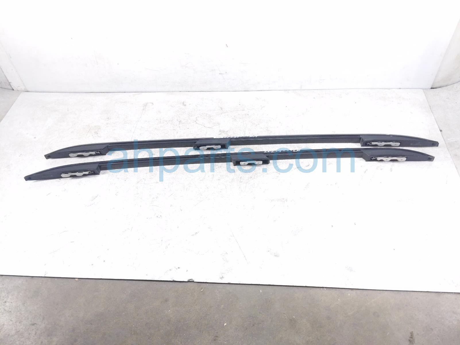 Honda LH & RH ROOF RAILS ONLY - BLACK