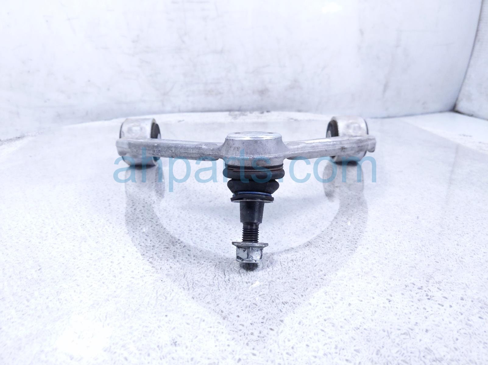 2011 Porsche Panamera Front Passenger Upper Control Arm 970 341 051 10 Replacement 2011 Porsche Panamera Front Passenger Upper Control Arm 970 341 051 10 Replacement thumbnail