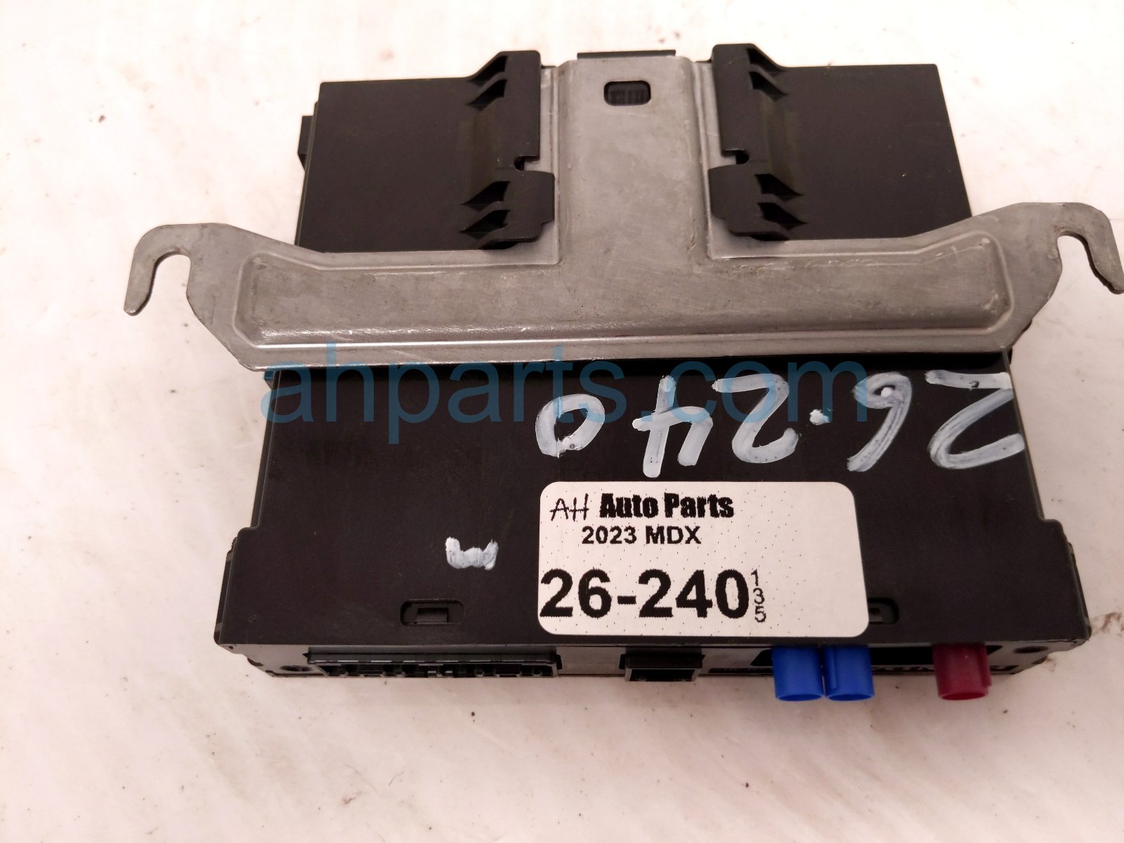 2023 Acura MDX Telematics Control Unit 39870 TYA A02 Replacement 2023 Acura MDX Telematics Control Unit 39870 TYA A02 Replacement thumbnail