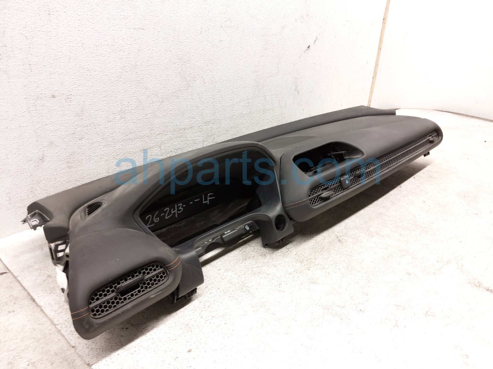 2023 Honda HR V Dashboard W/ Airbag 77100 3W0 A00ZA Replacement 2023 Honda HR V Dashboard W/ Airbag 77100 3W0 A00ZA Replacement thumbnail