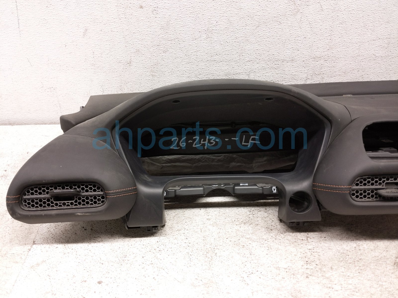 2023 Honda HR V Dashboard W/ Airbag 77100 3W0 A00ZA Replacement 2023 Honda HR V Dashboard W/ Airbag 77100 3W0 A00ZA Replacement thumbnail