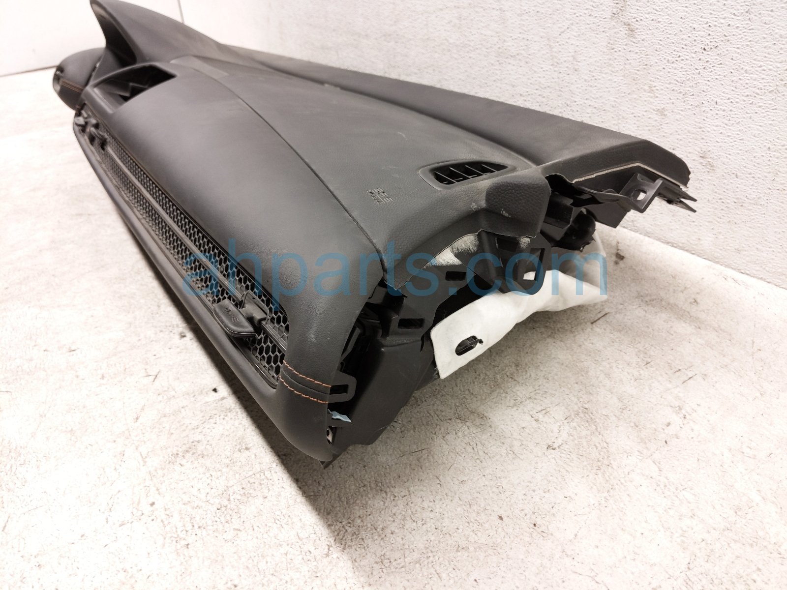 2023 Honda HR V Dashboard W/ Airbag 77100 3W0 A00ZA Replacement 2023 Honda HR V Dashboard W/ Airbag 77100 3W0 A00ZA Replacement thumbnail