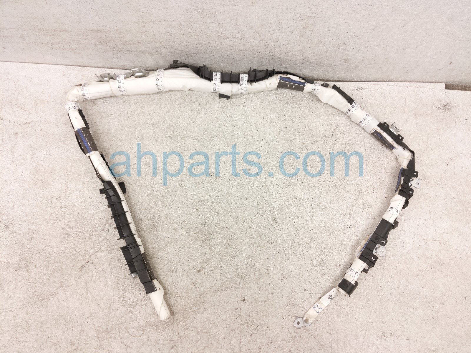 2023 Honda HR V Passenger Roof Curtain Airbag 78870 3W0 A83 Replacement 2023 Honda HR V Passenger Roof Curtain Airbag 78870 3W0 A83 Replacement thumbnail