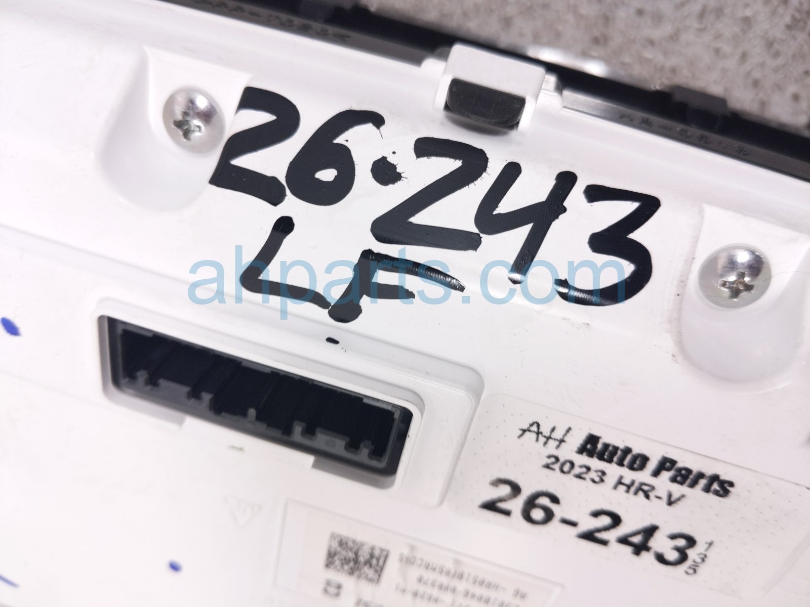 2023 Honda HR V Speedometer / Gauge Speedo Instrument Cluster 38k Mi 78100 3V1 A62 Replacement 2023 Honda HR V Speedometer / Gauge Speedo Instrument Cluster 38k Mi 78100 3V1 A62 Replacement thumbnail