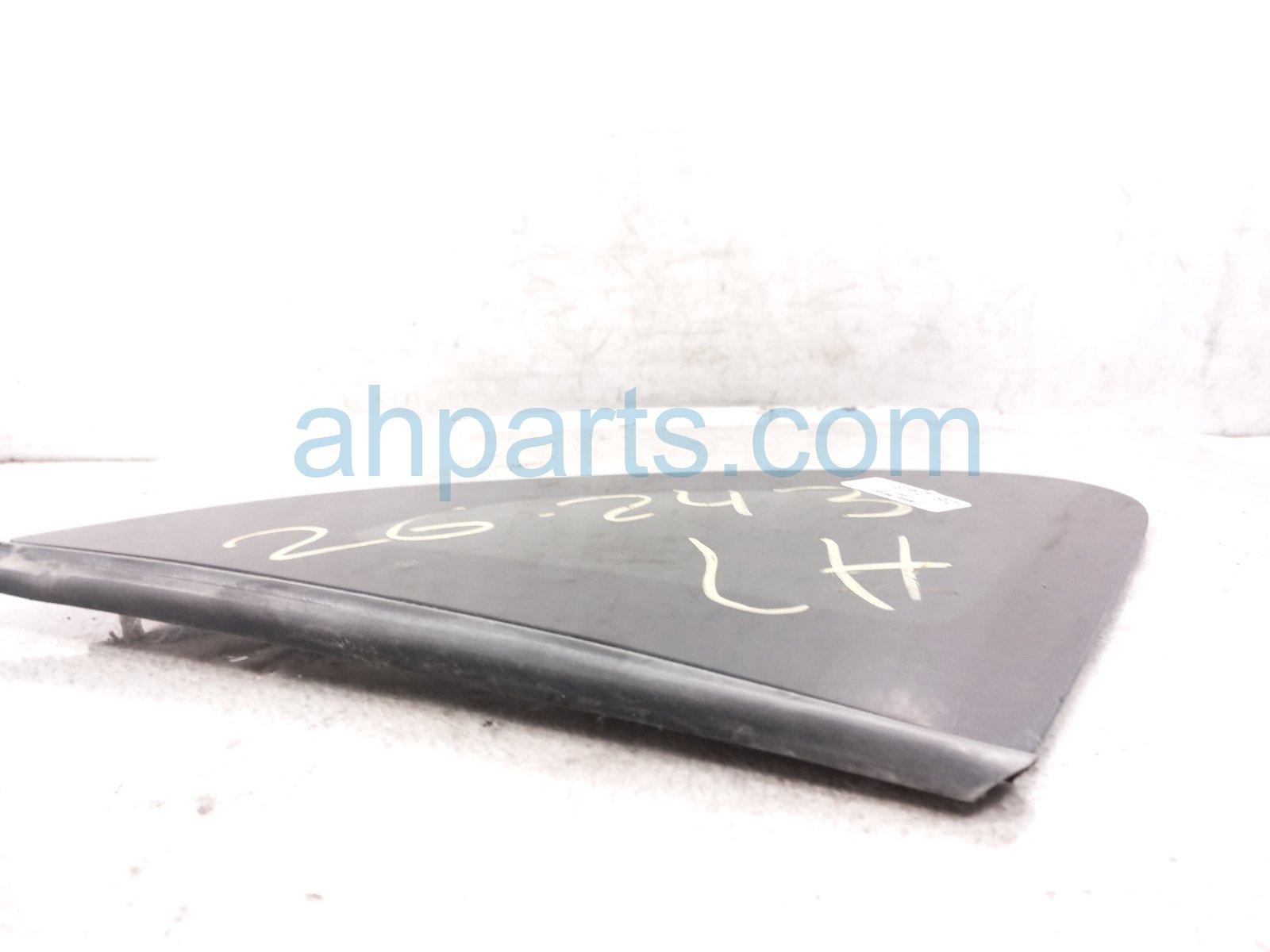 2023 Honda HR V Driver Quarter Window Glass 73551 3W0 305 Replacement 2023 Honda HR V Driver Quarter Window Glass 73551 3W0 305 Replacement thumbnail