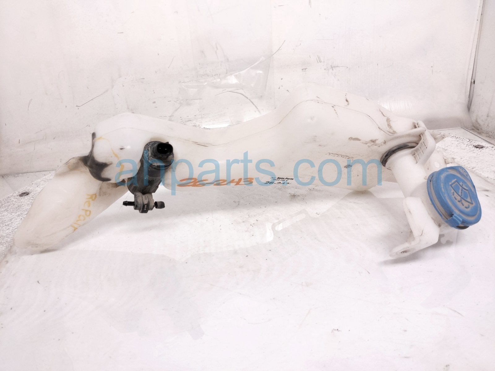 2023 Honda HR V Windshield Washer Reservoir Tank 76841 3W0 A01 Replacement 2023 Honda HR V Windshield Washer Reservoir Tank 76841 3W0 A01 Replacement thumbnail