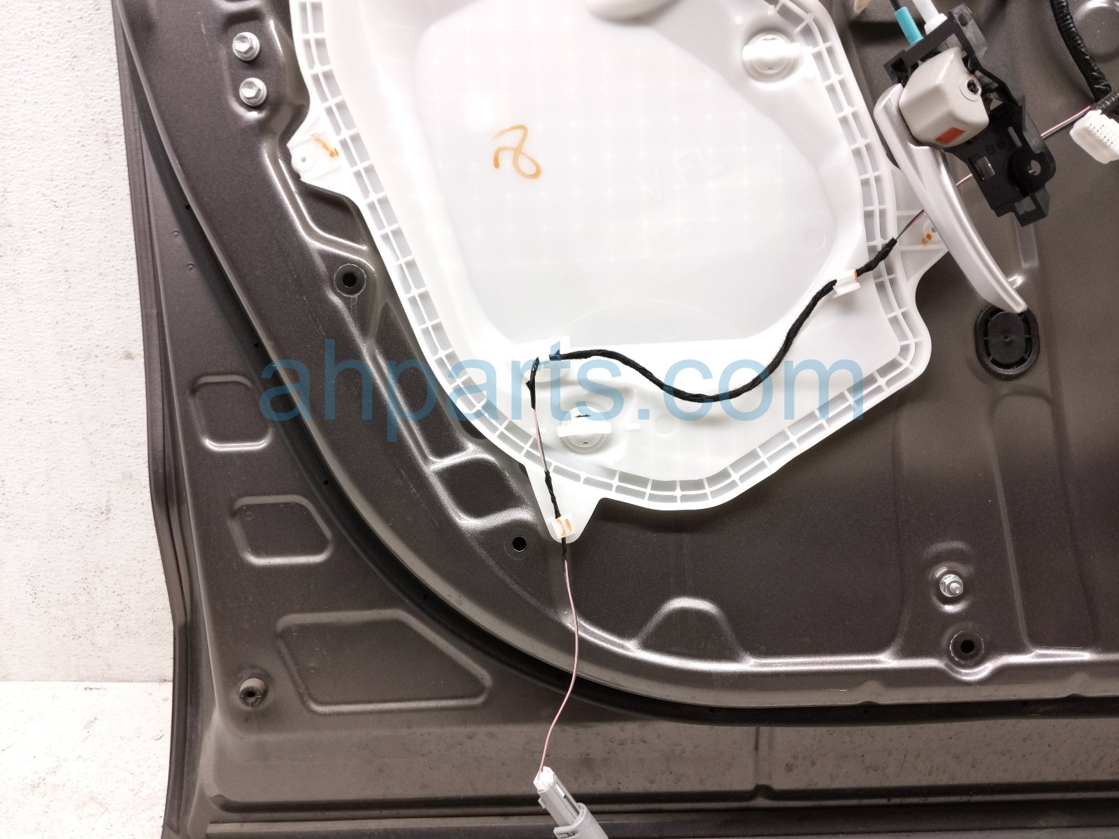 2022 Toyota Sienna Front Driver Door Grey No Mirror/trim* 67002 08080 Replacement 2022 Toyota Sienna Front Driver Door Grey No Mirror/trim* 67002 08080 Replacement thumbnail