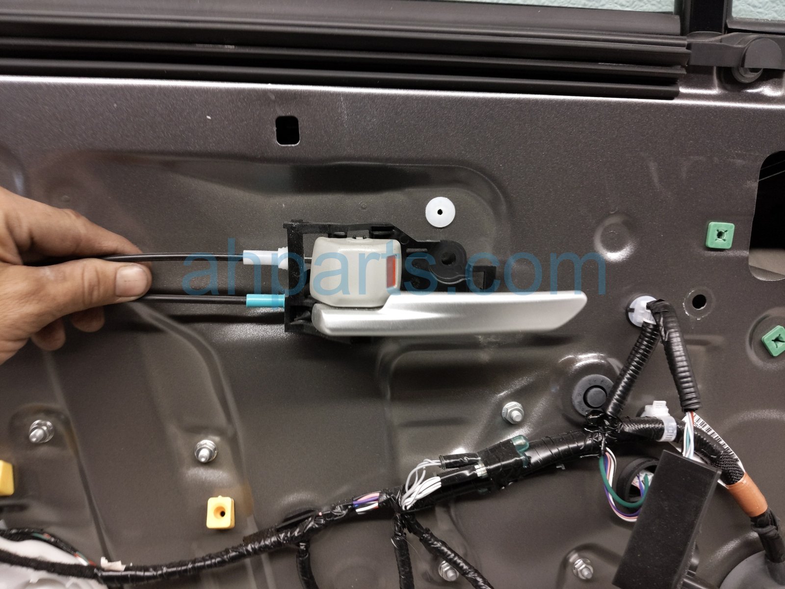 2022 Toyota Sienna Front Driver Door Grey No Mirror/trim* 67002 08080 Replacement 2022 Toyota Sienna Front Driver Door Grey No Mirror/trim* 67002 08080 Replacement thumbnail