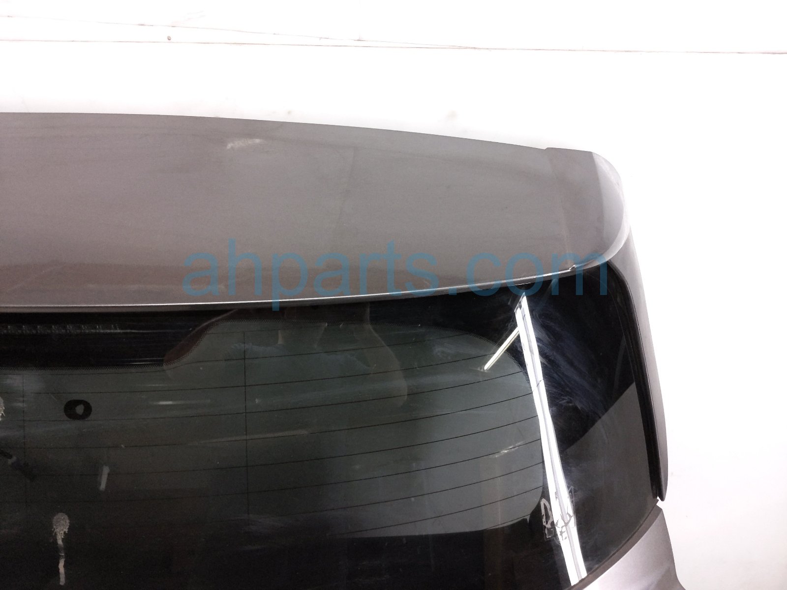 2022 Toyota Sienna Deck Trunk Lid Lift Gate / Tail Gate Grey 67005 08170 Replacement 2022 Toyota Sienna Deck Trunk Lid Lift Gate / Tail Gate Grey 67005 08170 Replacement thumbnail