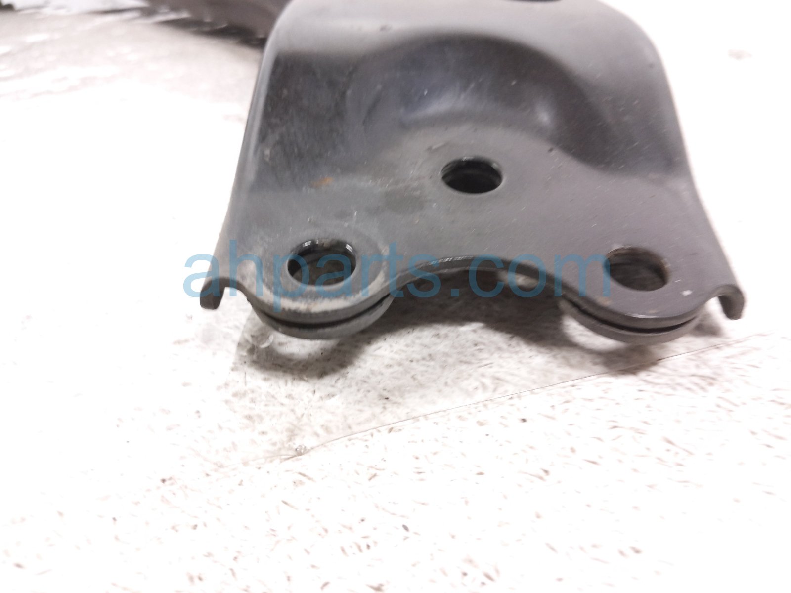 2022 Toyota Sienna Front Passenger Lower Control Arm 48068 08050 Replacement 2022 Toyota Sienna Front Passenger Lower Control Arm 48068 08050 Replacement thumbnail