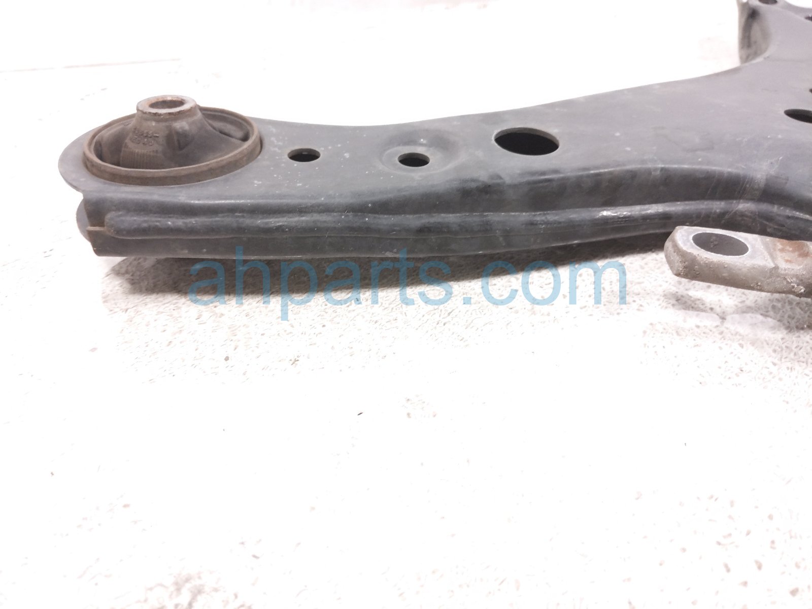 2022 Toyota Sienna Front Passenger Lower Control Arm 48068 08050 Replacement 2022 Toyota Sienna Front Passenger Lower Control Arm 48068 08050 Replacement thumbnail