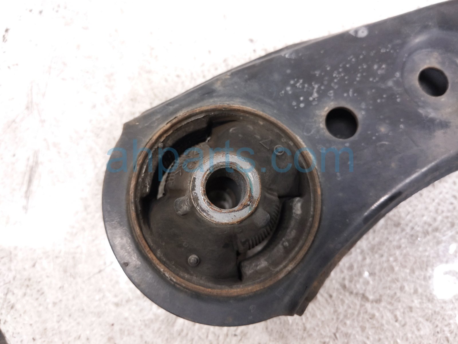 2022 Toyota Sienna Front Driver Lower Control Arm 48069 08050 Replacement 2022 Toyota Sienna Front Driver Lower Control Arm 48069 08050 Replacement thumbnail