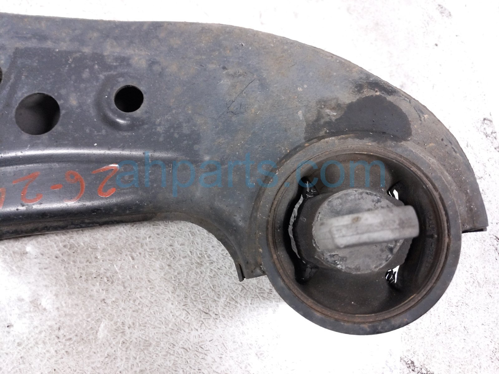 2022 Toyota Sienna Rear Driver Trailing Lower Control Arm 48780 08010 Replacement 2022 Toyota Sienna Rear Driver Trailing Lower Control Arm 48780 08010 Replacement thumbnail