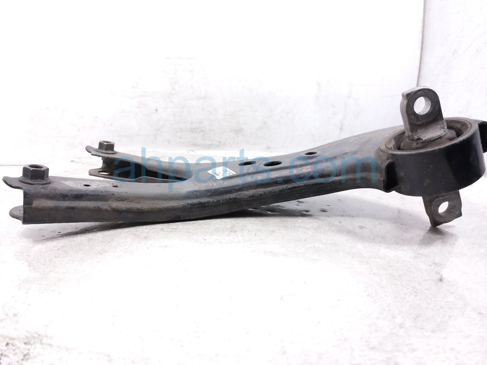 2022 Toyota Sienna Rear Driver Trailing Lower Control Arm 48780 08010 Replacement 2022 Toyota Sienna Rear Driver Trailing Lower Control Arm 48780 08010 Replacement thumbnail