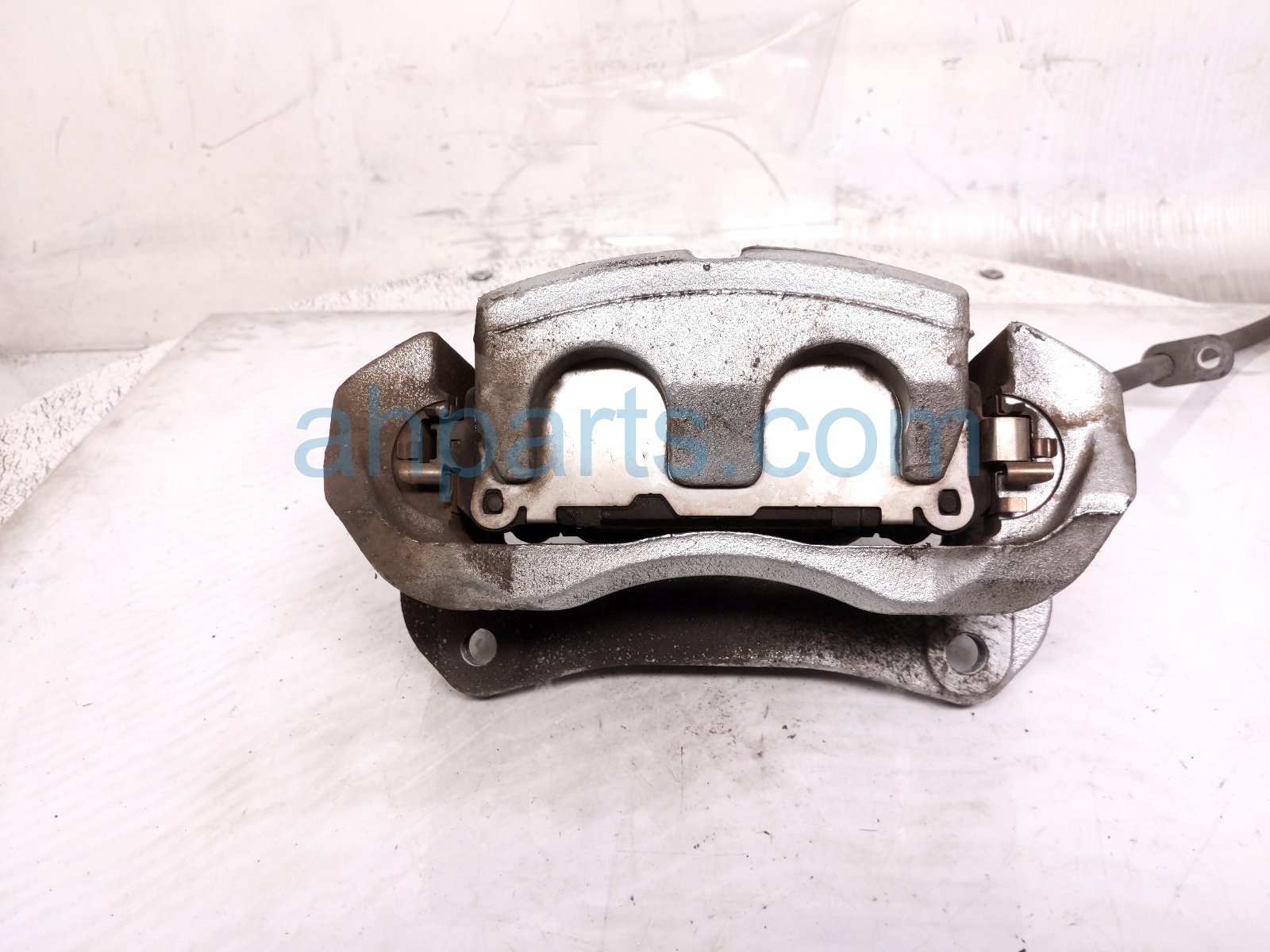 2022 Toyota Sienna Front Driver Brake Caliper 47750 08050 Replacement 2022 Toyota Sienna Front Driver Brake Caliper 47750 08050 Replacement thumbnail