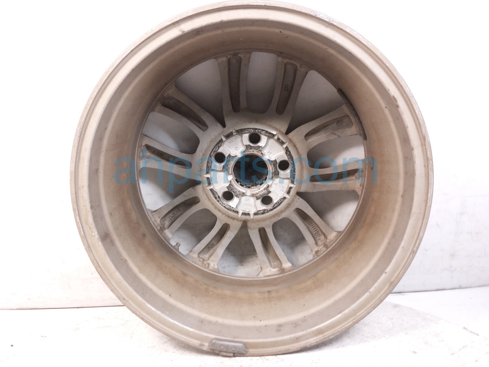 2022 Toyota Sienna Front Driver Wheel / Rim 42611 08200 Replacement 2022 Toyota Sienna Front Driver Wheel / Rim 42611 08200 Replacement thumbnail