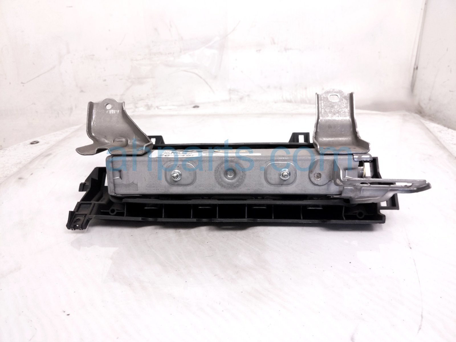 2024 Subaru Legacy Airbag Driver Knee Air Bag 98301AN00BVH Replacement 2024 Subaru Legacy Airbag Driver Knee Air Bag 98301AN00BVH Replacement thumbnail