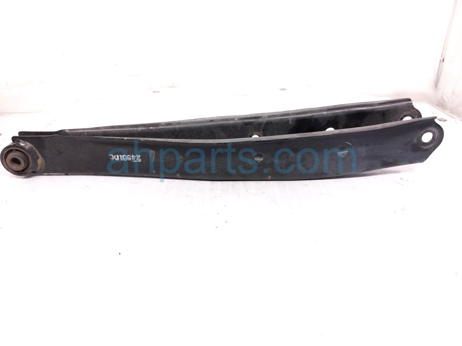 2024 Subaru Legacy Rear Driver Rearward Lower Control Arm 20250XC02A Replacement 2024 Subaru Legacy Rear Driver Rearward Lower Control Arm 20250XC02A Replacement thumbnail