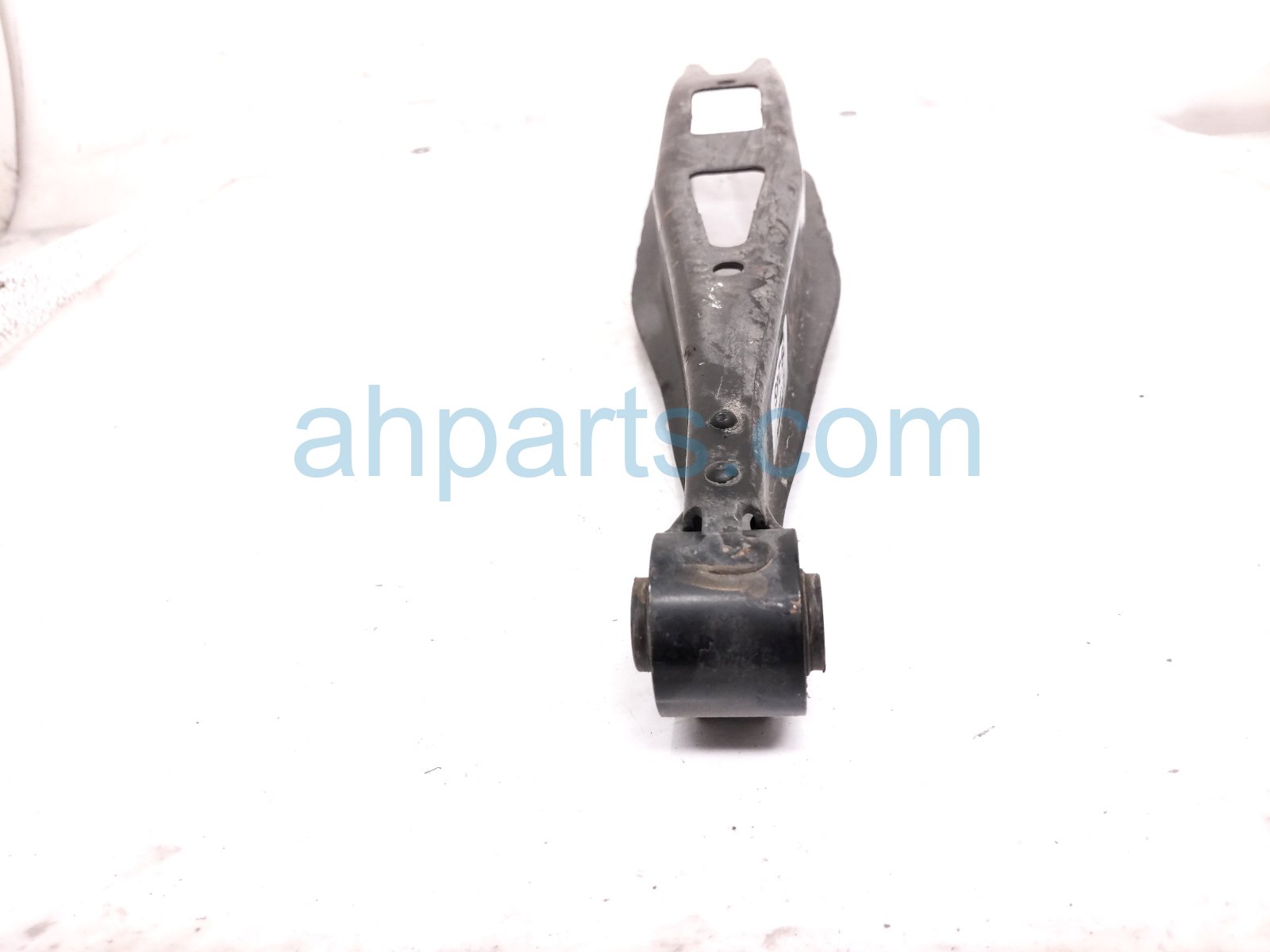 2024 Subaru Legacy Rear Driver Rearward Lower Control Arm 20250XC02A Replacement 2024 Subaru Legacy Rear Driver Rearward Lower Control Arm 20250XC02A Replacement thumbnail