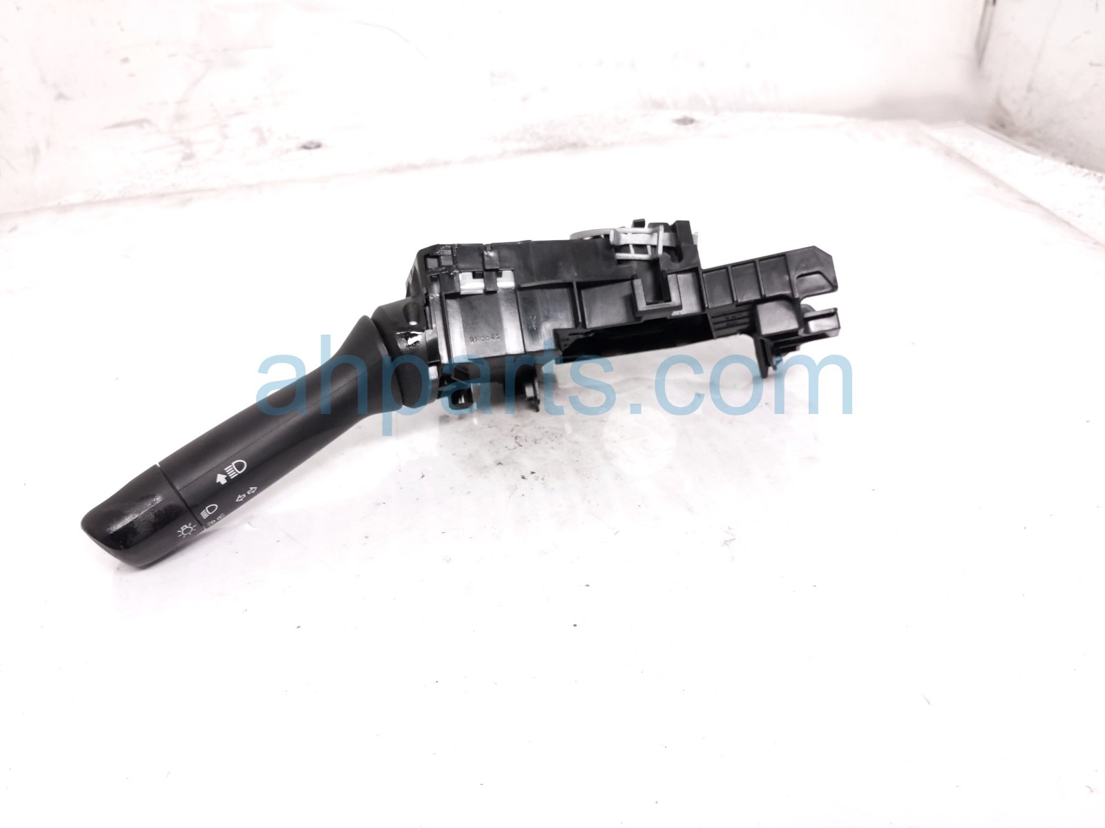 2024 Subaru Legacy Column Combo Headlight / Turn Signal Switch 83115AL08A Replacement 2024 Subaru Legacy Column Combo Headlight / Turn Signal Switch 83115AL08A Replacement thumbnail