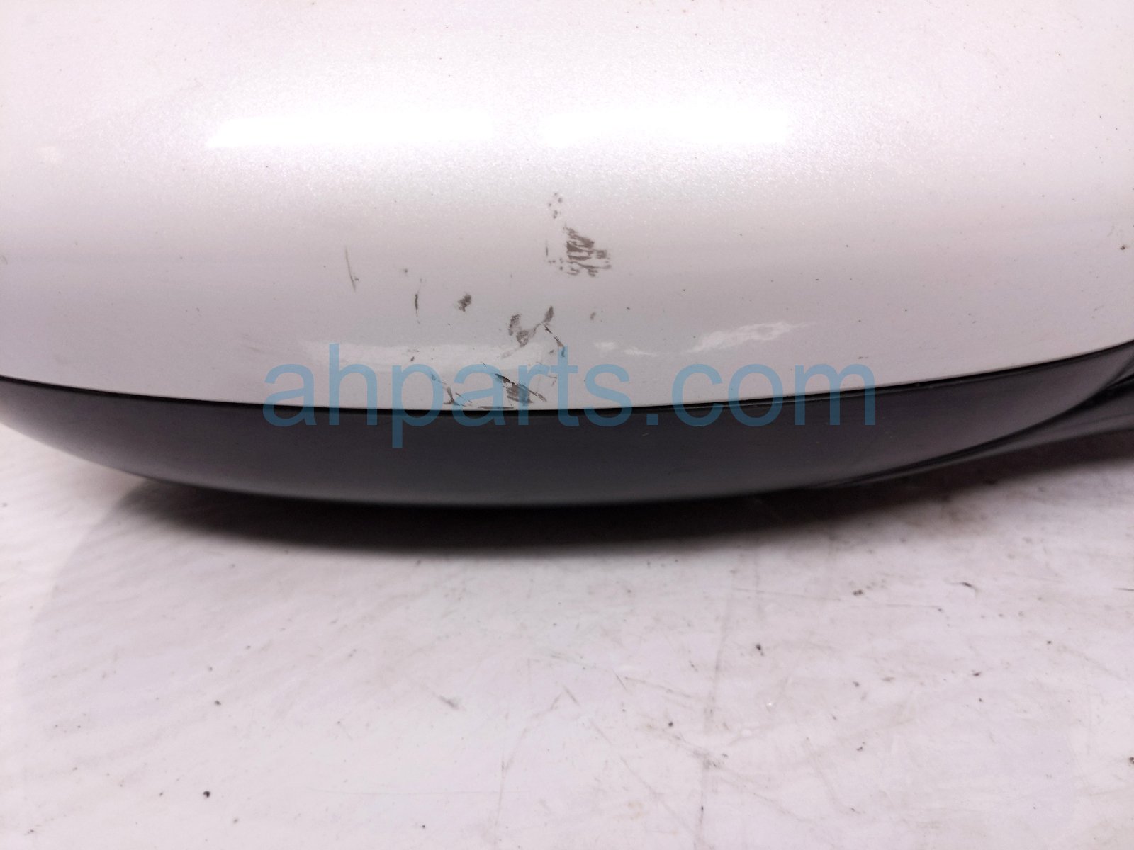 2019 Honda Accord Rear Passenger Side View Mirror White 76208 TVA A02 Replacement 2019 Honda Accord Rear Passenger Side View Mirror White 76208 TVA A02 Replacement thumbnail