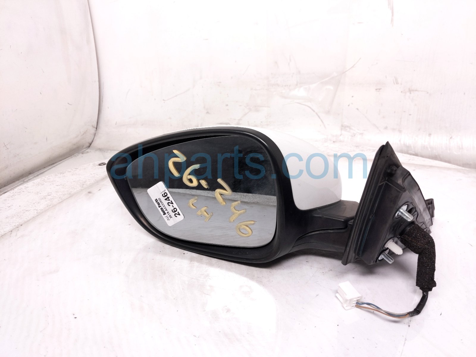 2019 Honda Accord Rear Driver Side View Mirror White 76258 TVA A02 Replacement 2019 Honda Accord Rear Driver Side View Mirror White 76258 TVA A02 Replacement thumbnail