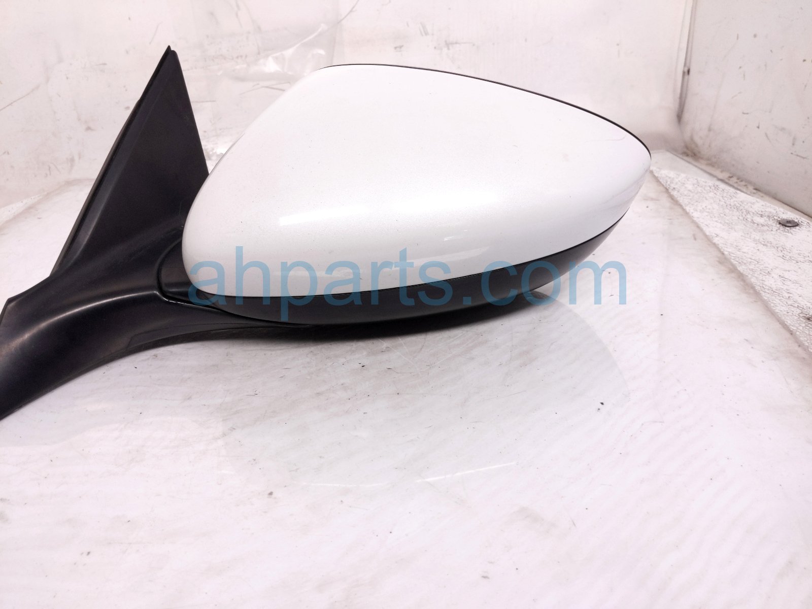 2019 Honda Accord Rear Driver Side View Mirror White 76258 TVA A02 Replacement 2019 Honda Accord Rear Driver Side View Mirror White 76258 TVA A02 Replacement thumbnail