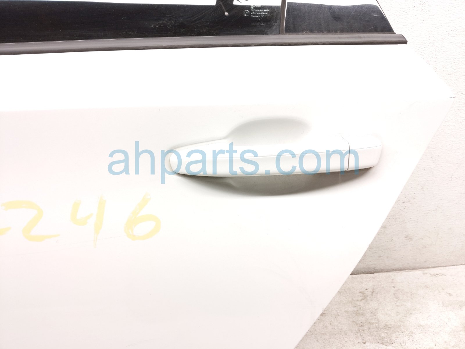 2019 Honda Accord Rear Driver Door White No Inside Trim 67550 TVA 325ZZ Replacement 2019 Honda Accord Rear Driver Door White No Inside Trim 67550 TVA 325ZZ Replacement thumbnail