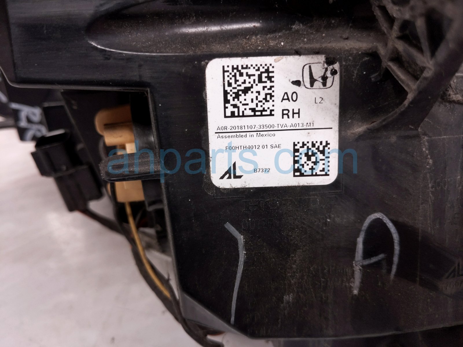 2019 Honda Accord Light / Rear Passenger Tail Lamp (on Body) 33500 TVA A01 Replacement 2019 Honda Accord Light / Rear Passenger Tail Lamp (on Body) 33500 TVA A01 Replacement thumbnail