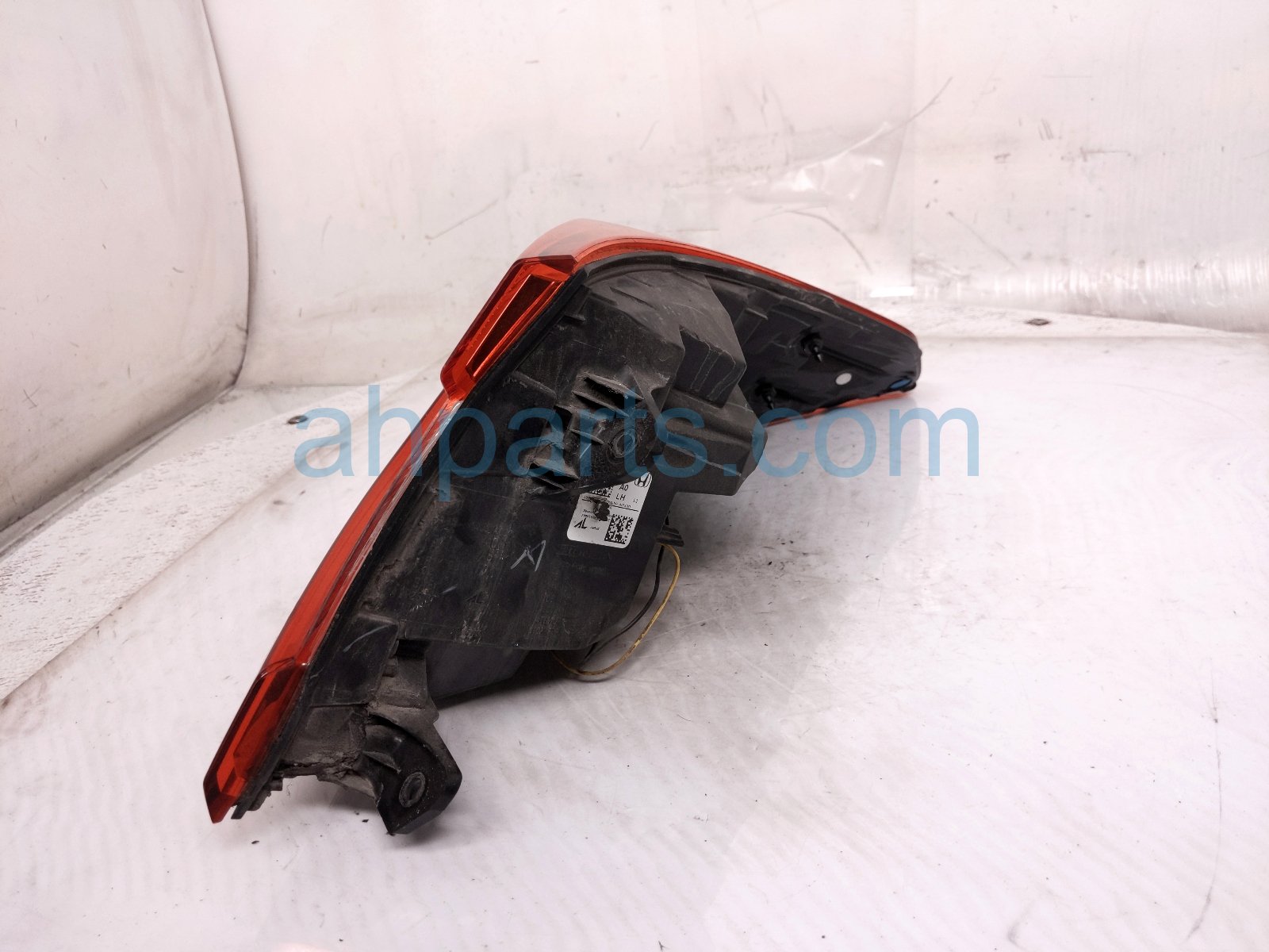 2019 Honda Accord Light / Rear Driver Tail Lamp (on Body) 33550 TVA A01 Replacement 2019 Honda Accord Light / Rear Driver Tail Lamp (on Body) 33550 TVA A01 Replacement thumbnail
