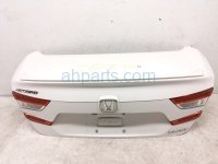 Honda TRUNK / DECKLID - WHITE Honda TRUNK / DECKLID - WHITE