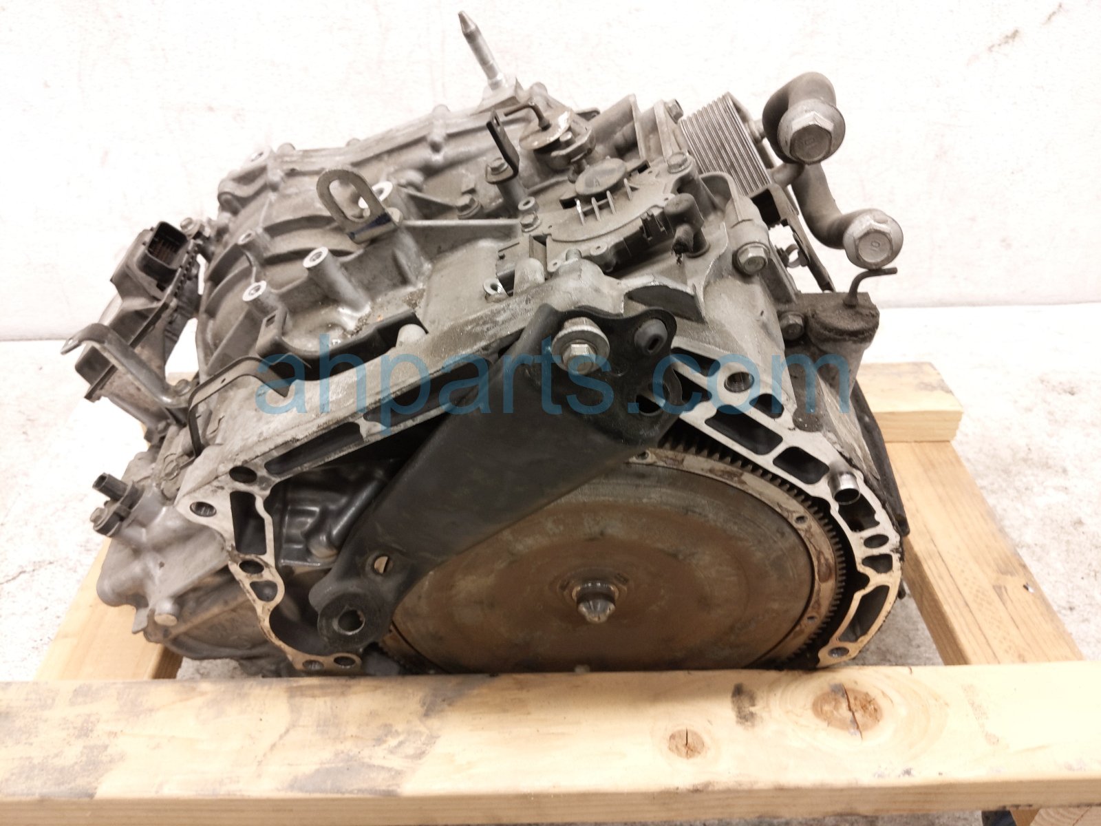 2019 Honda Accord Automatic Transmission = 122k Mi 20031 6A7 010 Replacement 2019 Honda Accord Automatic Transmission = 122k Mi 20031 6A7 010 Replacement thumbnail