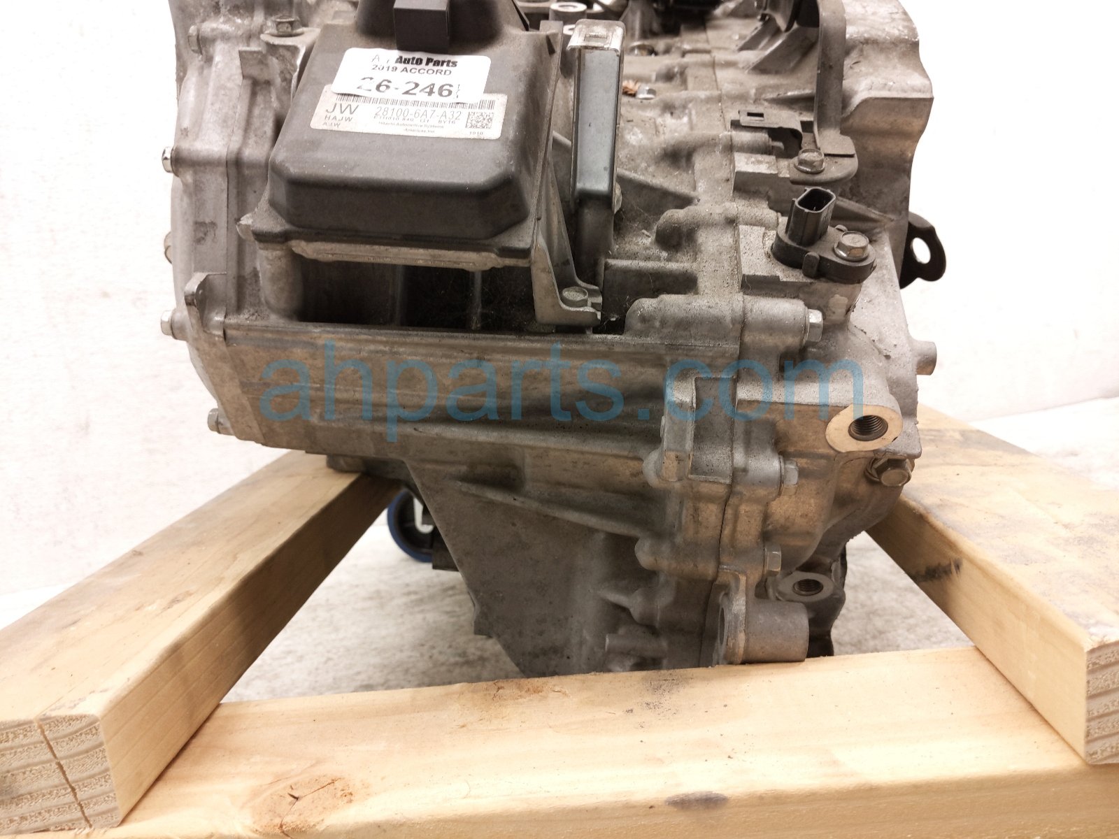 2019 Honda Accord Automatic Transmission = 122k Mi 20031 6A7 010 Replacement 2019 Honda Accord Automatic Transmission = 122k Mi 20031 6A7 010 Replacement thumbnail