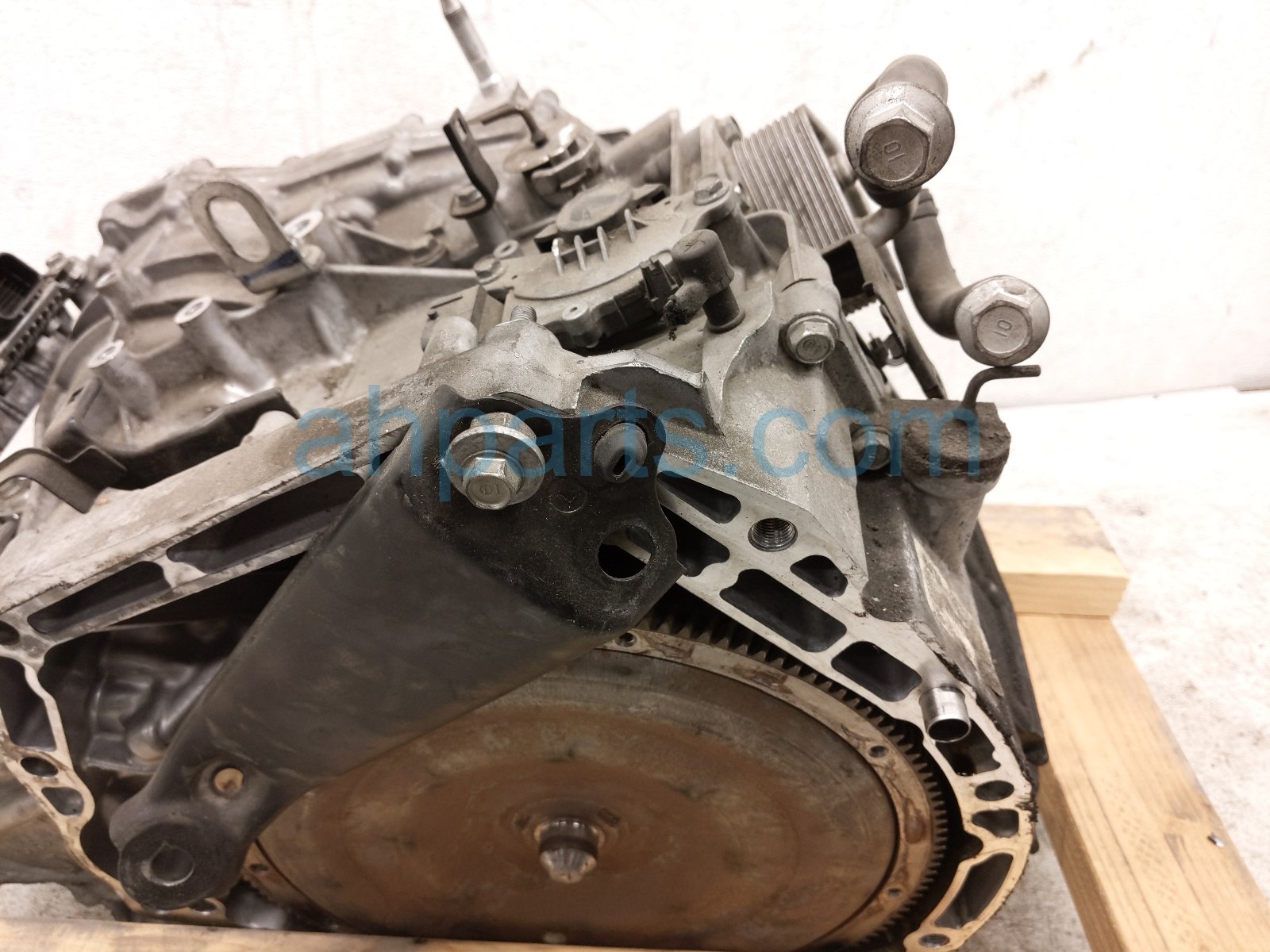 2019 Honda Accord Automatic Transmission = 122k Mi 20031 6A7 010 Replacement 2019 Honda Accord Automatic Transmission = 122k Mi 20031 6A7 010 Replacement thumbnail
