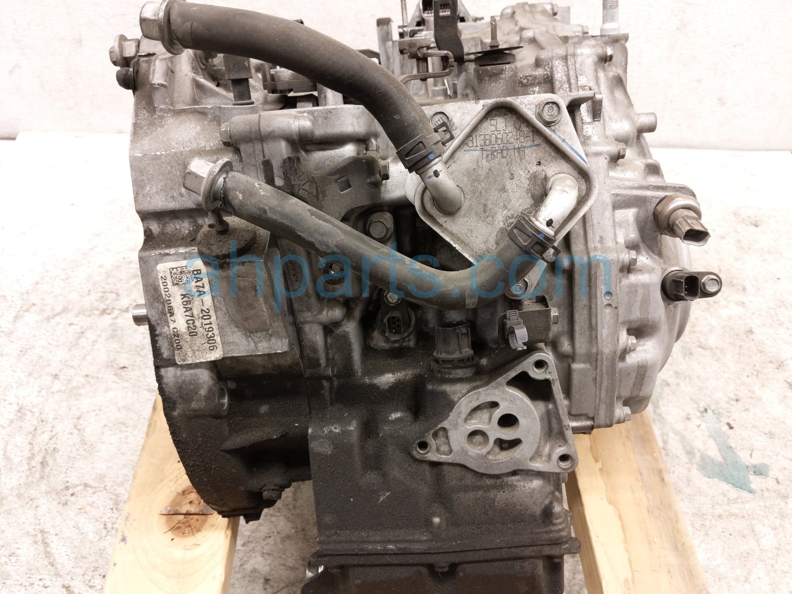 2019 Honda Accord Automatic Transmission = 122k Mi 20031 6A7 010 Replacement 2019 Honda Accord Automatic Transmission = 122k Mi 20031 6A7 010 Replacement thumbnail
