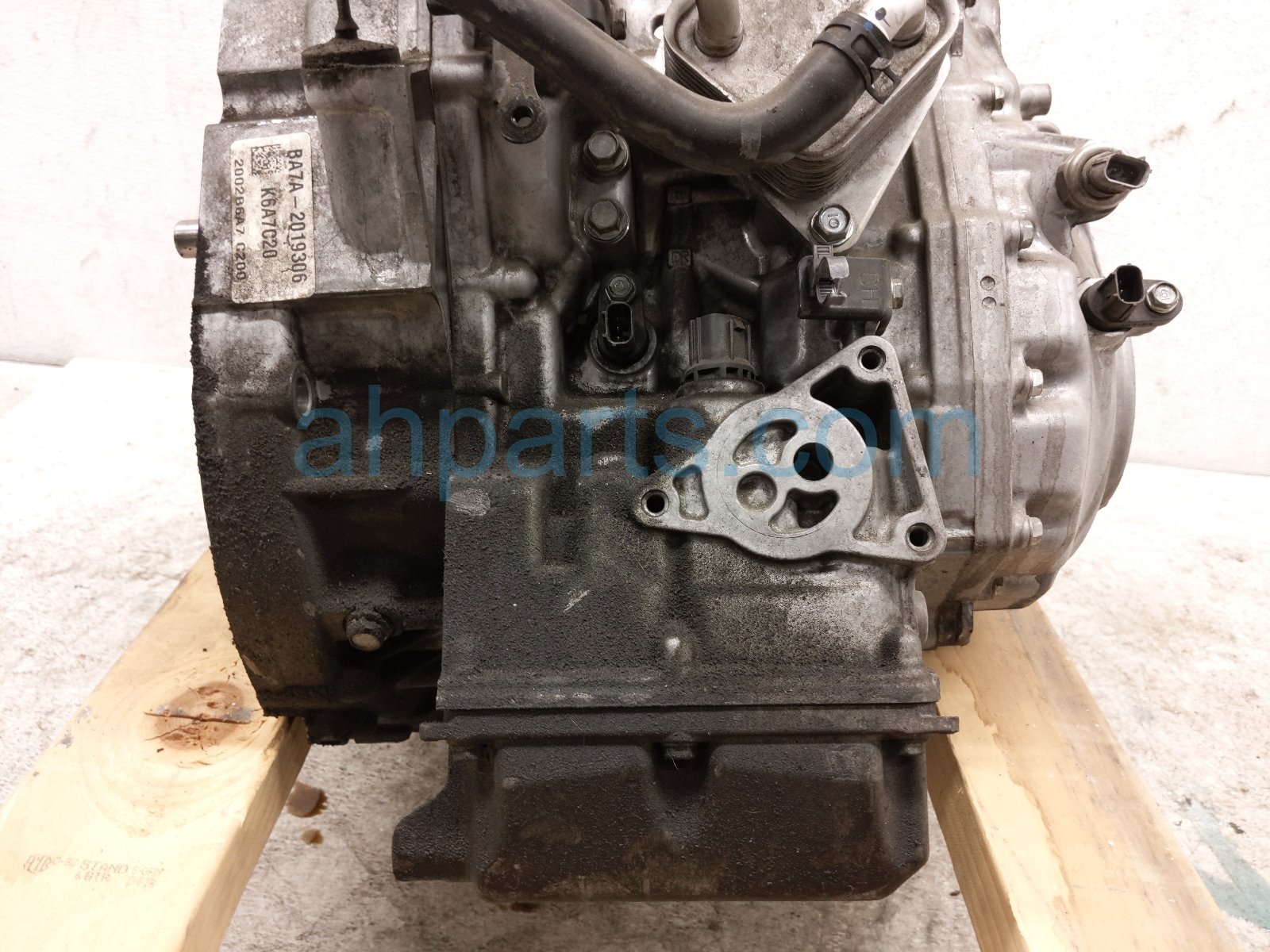 2019 Honda Accord Automatic Transmission = 122k Mi 20031 6A7 010 Replacement 2019 Honda Accord Automatic Transmission = 122k Mi 20031 6A7 010 Replacement thumbnail