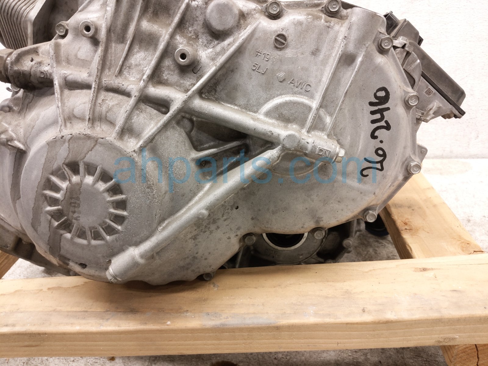 2019 Honda Accord Automatic Transmission = 122k Mi 20031 6A7 010 Replacement 2019 Honda Accord Automatic Transmission = 122k Mi 20031 6A7 010 Replacement thumbnail