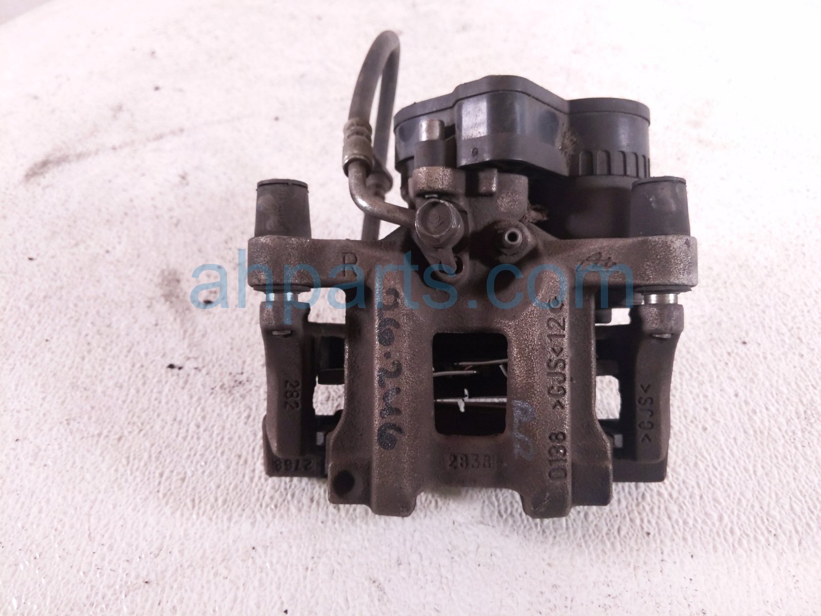 2019 Honda Accord Rear Passenger Brake Caliper 43018 TVA A05 Replacement 2019 Honda Accord Rear Passenger Brake Caliper 43018 TVA A05 Replacement thumbnail