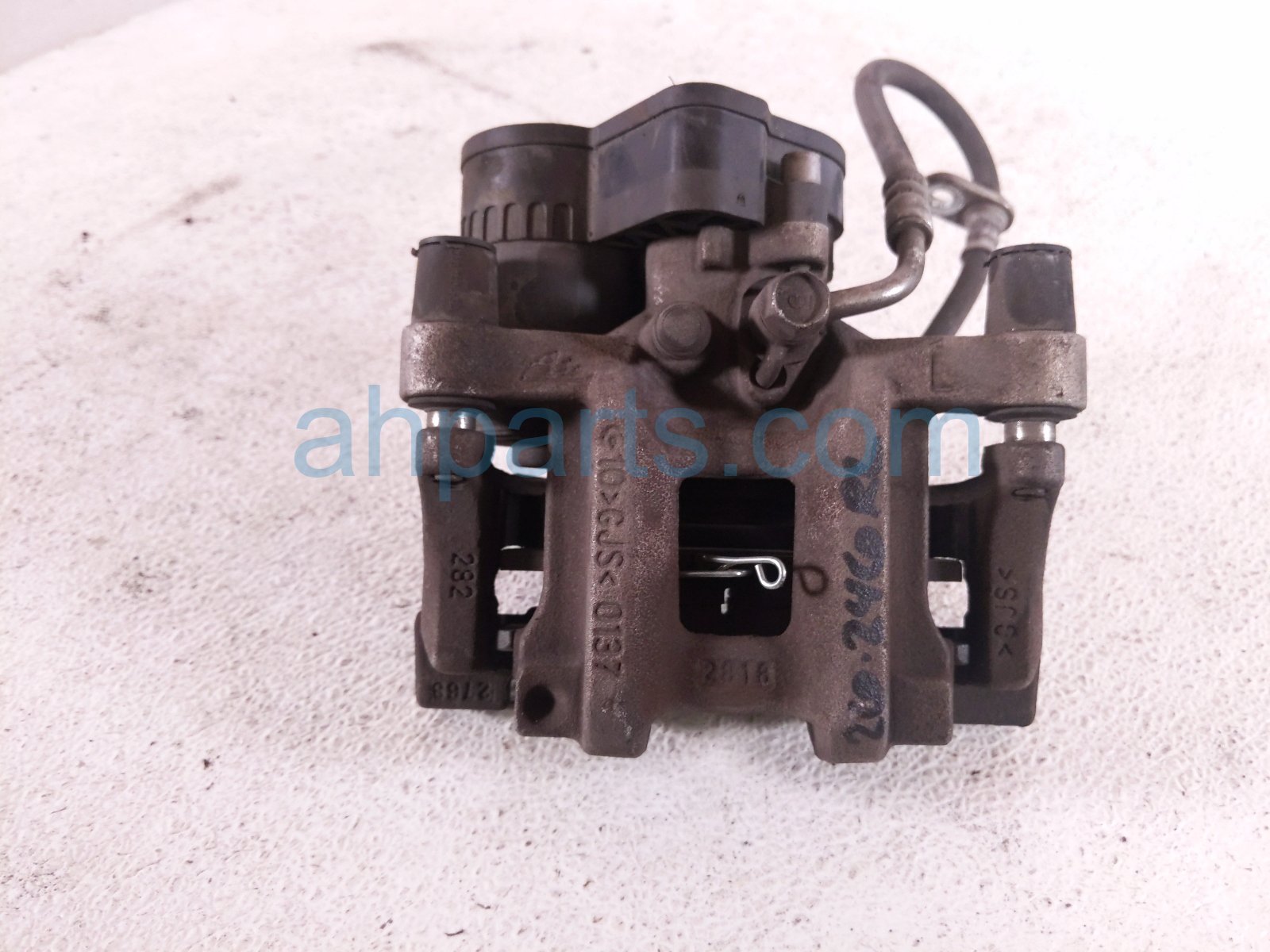 2019 Honda Accord Core Core Rear Driver Brake Caliper 43019 TVA A05 Replacement 2019 Honda Accord Core Core Rear Driver Brake Caliper 43019 TVA A05 Replacement thumbnail
