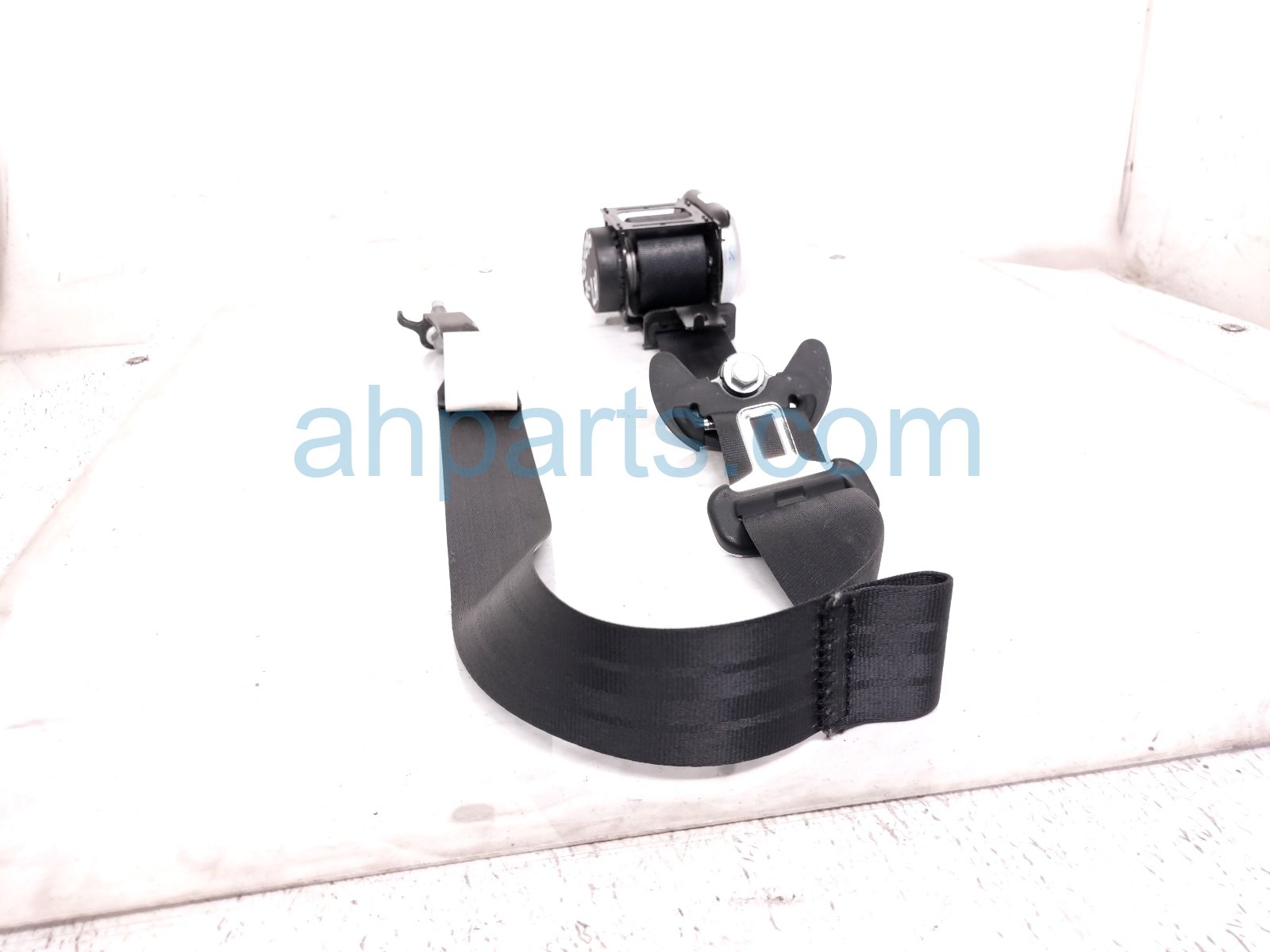 2023 Acura MDX Rear 2nd Row Driver Seat Belt Black Tech 82750 TYA A014 M1 Replacement 2023 Acura MDX Rear 2nd Row Driver Seat Belt Black Tech 82750 TYA A014 M1 Replacement thumbnail