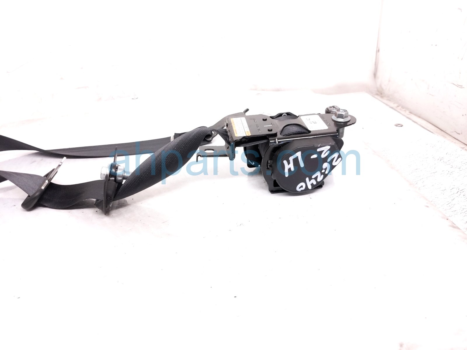 2023 Acura MDX Rear 2nd Row Driver Seat Belt Black Tech 82750 TYA A014 M1 Replacement 2023 Acura MDX Rear 2nd Row Driver Seat Belt Black Tech 82750 TYA A014 M1 Replacement thumbnail