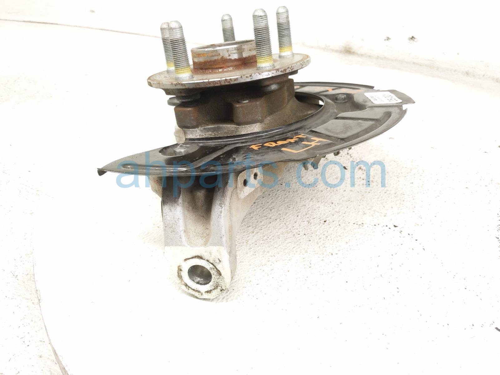 2024 Chevy Corvette Front Driver Spindle Knuckle Hub 84612177 Replacement 2024 Chevy Corvette Front Driver Spindle Knuckle Hub 84612177 Replacement thumbnail