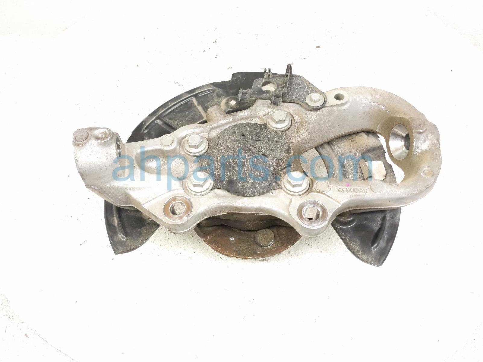 2024 Chevy Corvette Front Driver Spindle Knuckle Hub 84612177 Replacement 2024 Chevy Corvette Front Driver Spindle Knuckle Hub 84612177 Replacement thumbnail