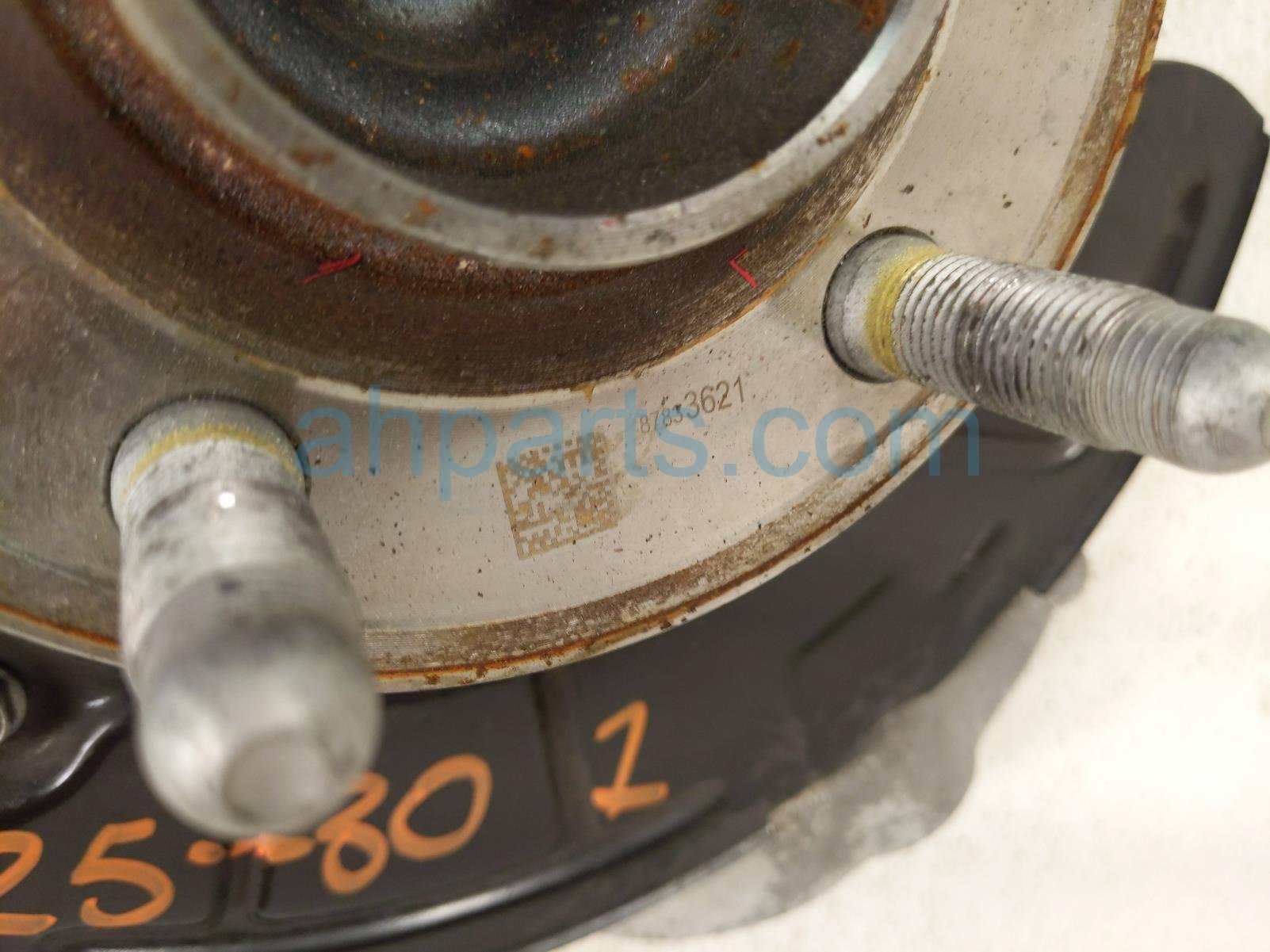 2024 Chevy Corvette Front Driver Spindle Knuckle Hub 84612177 Replacement 2024 Chevy Corvette Front Driver Spindle Knuckle Hub 84612177 Replacement thumbnail