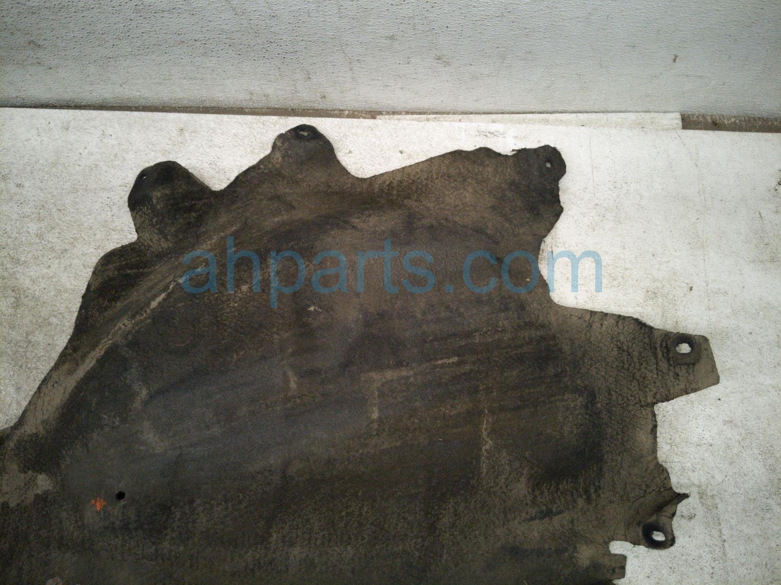 2020 Ford Explorer Front Driver Inner Fender Liner LB5Z 16103 D Replacement 2020 Ford Explorer Front Driver Inner Fender Liner LB5Z 16103 D Replacement thumbnail