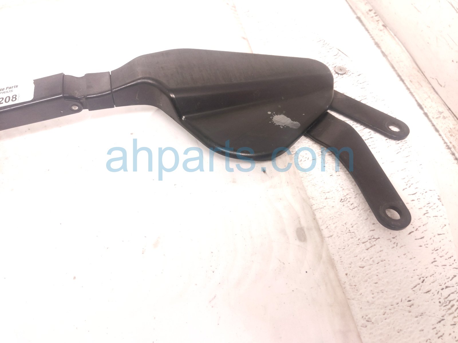2014 Toyota Prius Passenger Windshield Wiper Arm 85211 47100 Replacement 2014 Toyota Prius Passenger Windshield Wiper Arm 85211 47100 Replacement thumbnail
