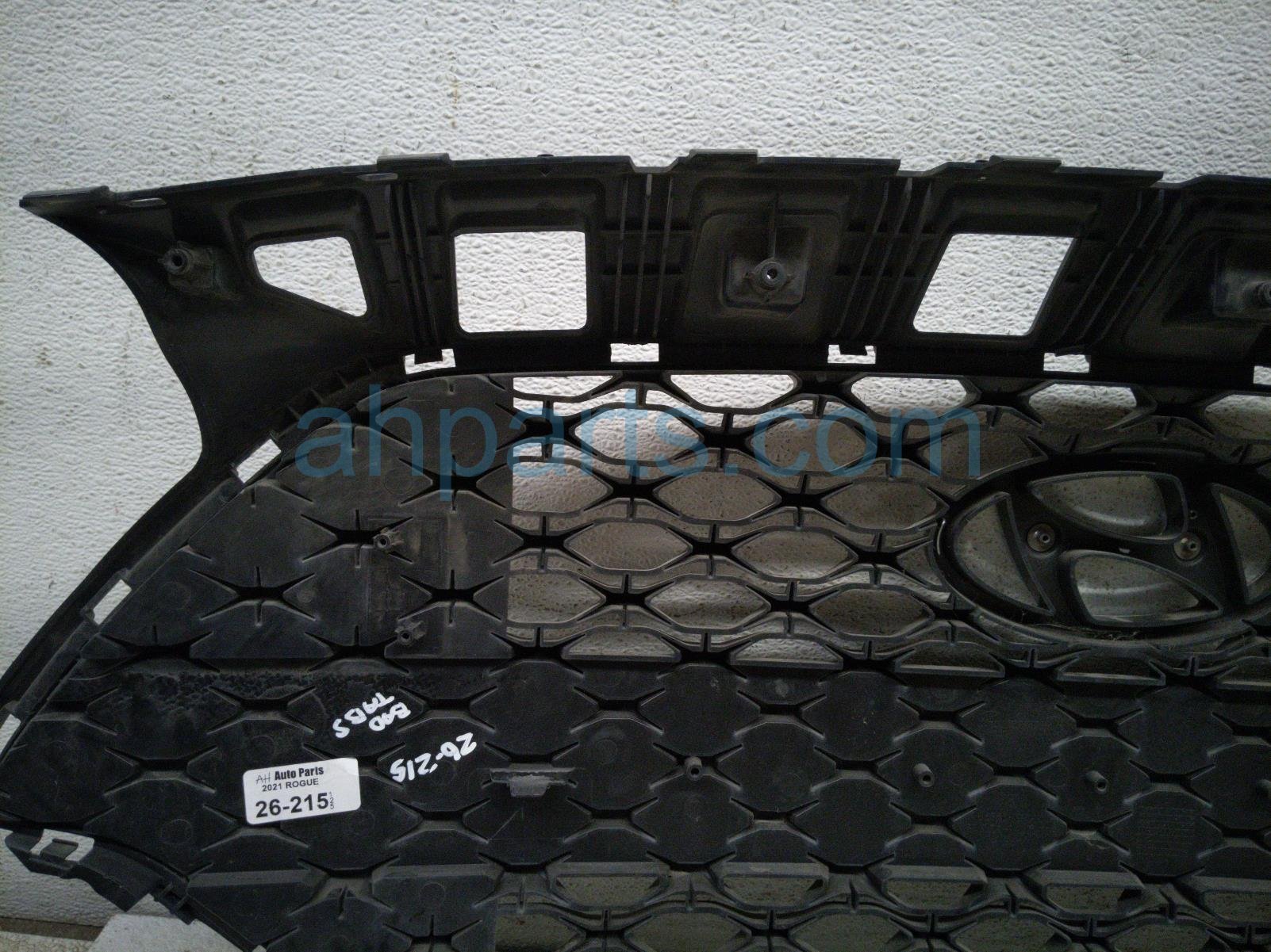2020 Hyundai Veloster Front Radiator Grille Red 86351 K9000 Replacement 2020 Hyundai Veloster Front Radiator Grille Red 86351 K9000 Replacement thumbnail