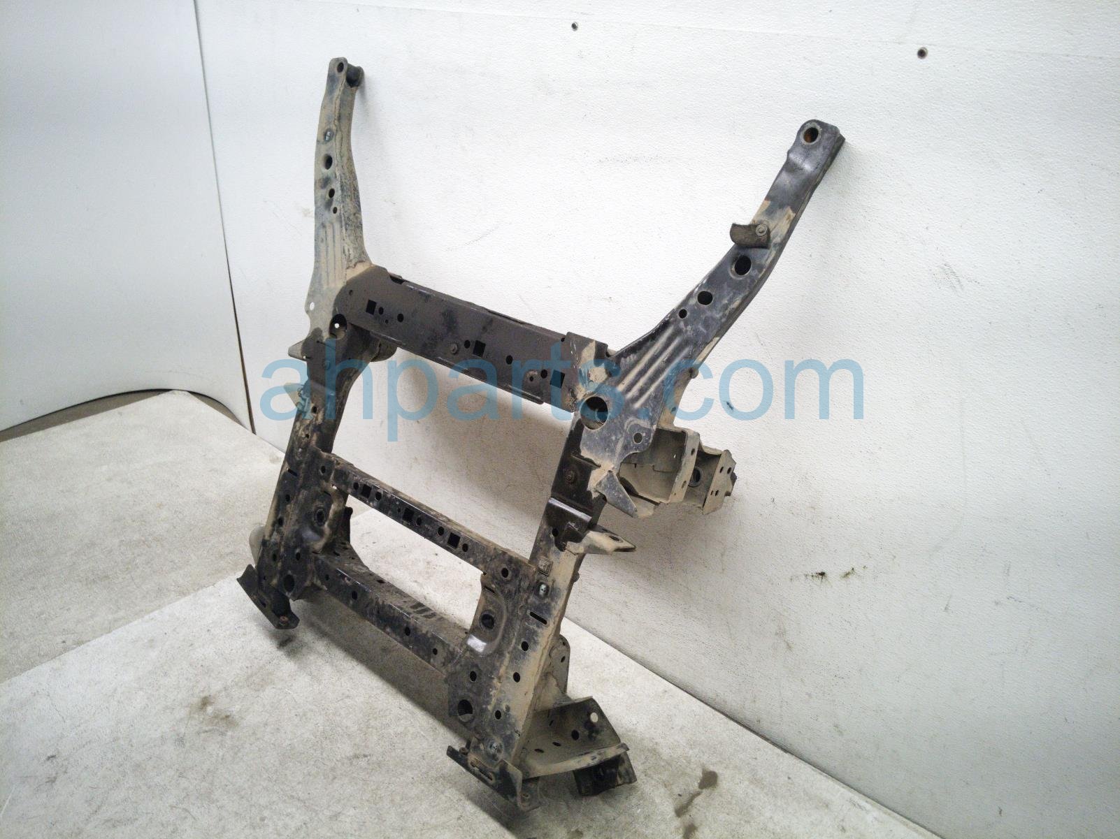 2020 Ford Explorer Radiator Core Front Engine Cradle Support TB5Z 5C145 B Replacement 2020 Ford Explorer Radiator Core Front Engine Cradle Support TB5Z 5C145 B Replacement thumbnail