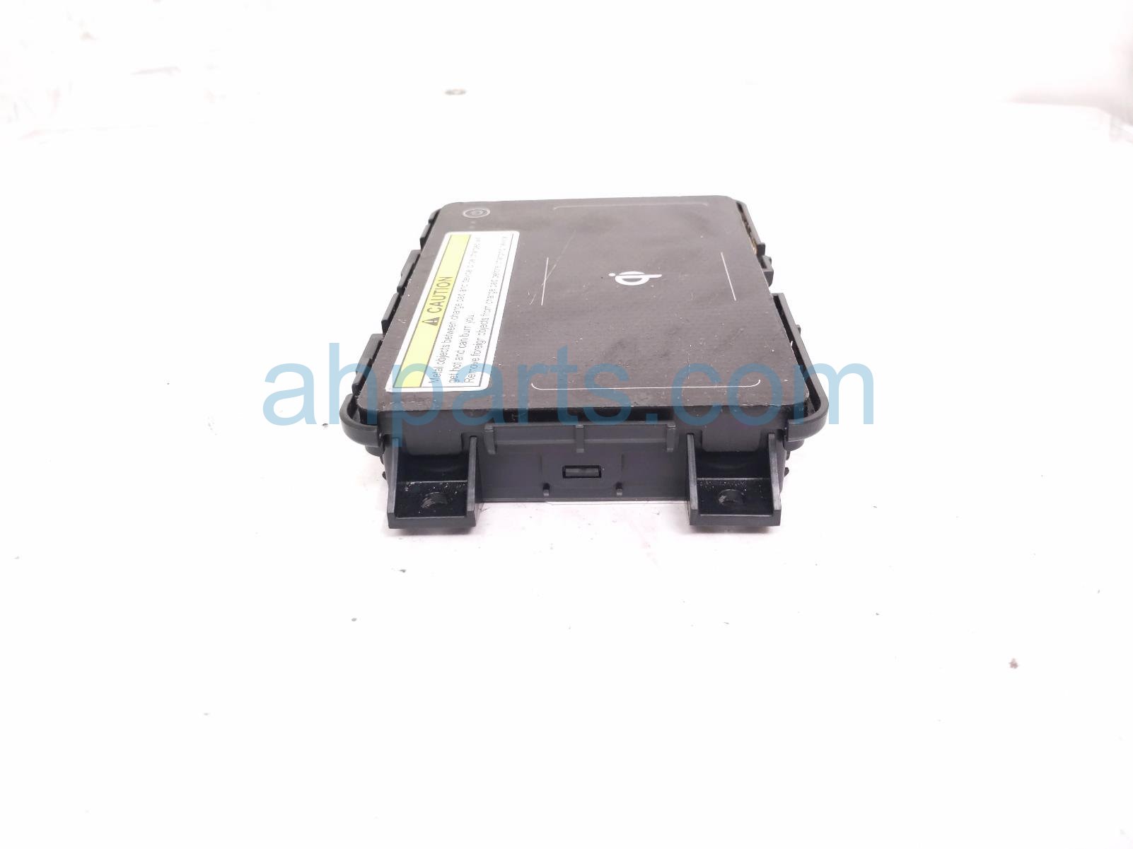 2020 Honda CR V Wireless Phone Charger Assy 39570 TLA A01 Replacement 2020 Honda CR V Wireless Phone Charger Assy 39570 TLA A01 Replacement thumbnail